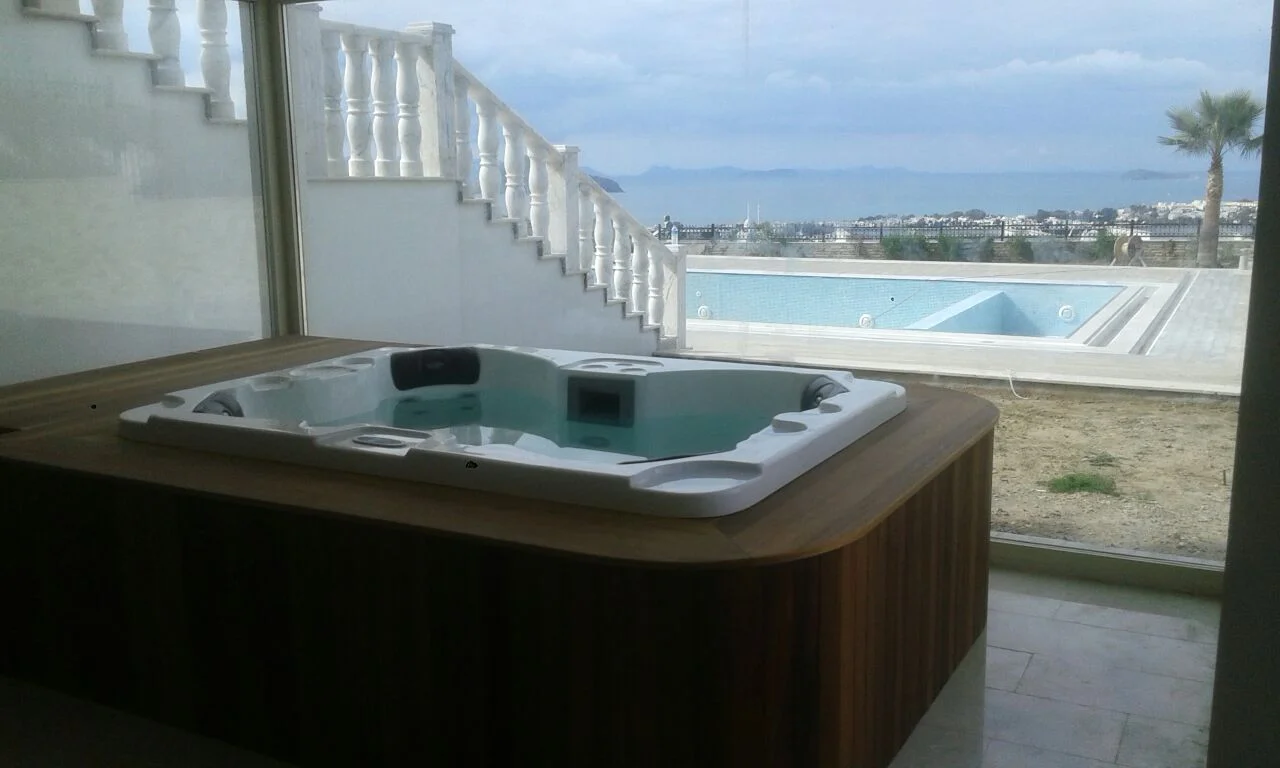 Anatolia Pool & SPA