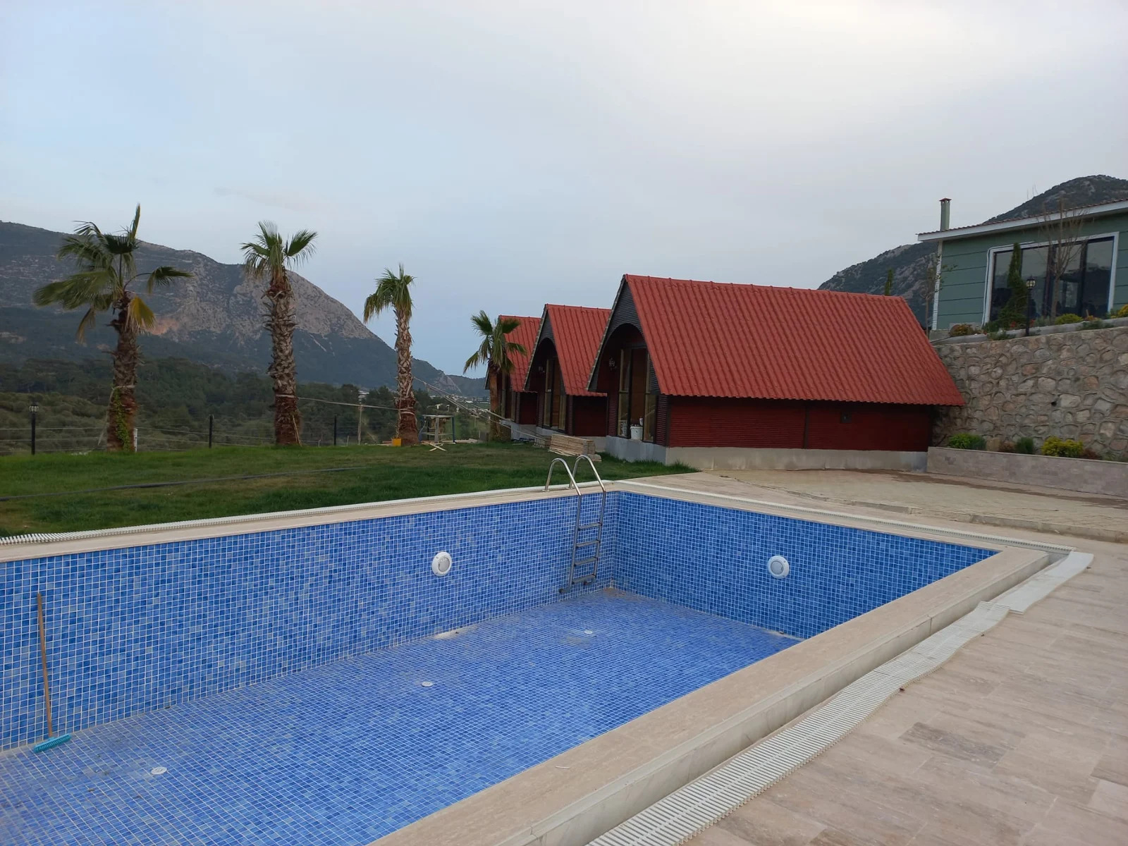 Anatolia Pool & SPA