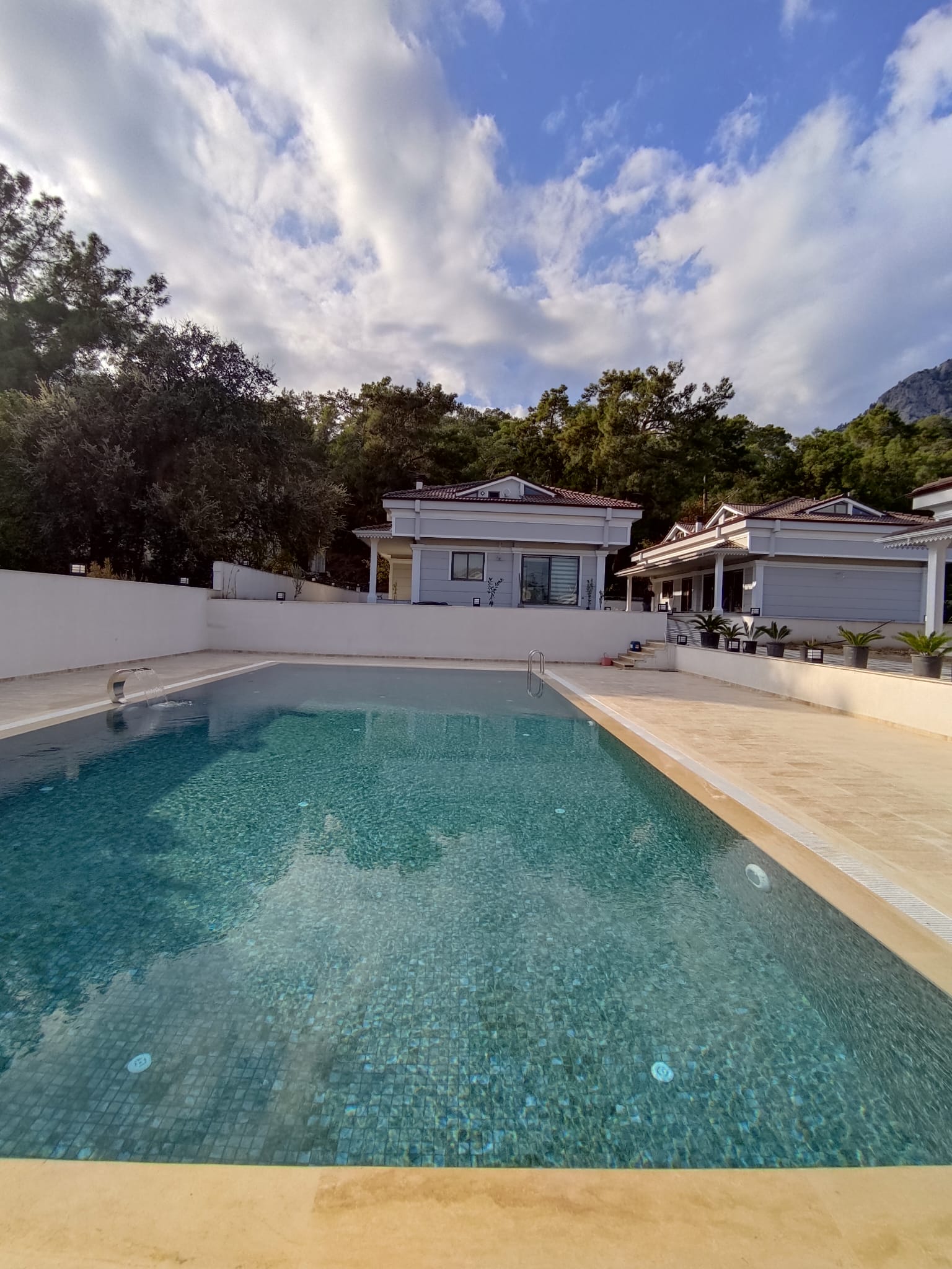 Anatolia Pool & SPA