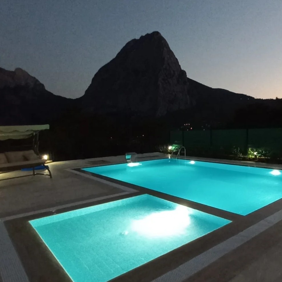 Anatolia Pool & Spa